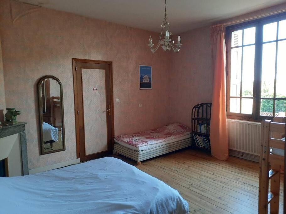 Maison De Famille Avec Parc Arbore Μοντωμπάν Εξωτερικό φωτογραφία
